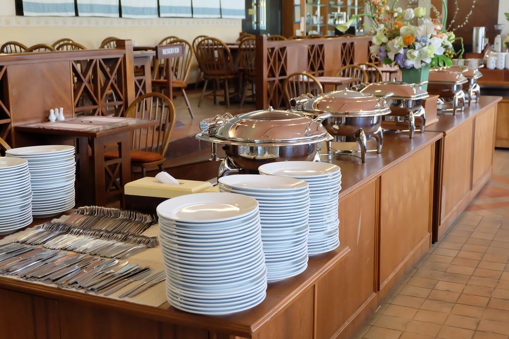 Tarin Hotel Chiang Mai Buitenkant foto