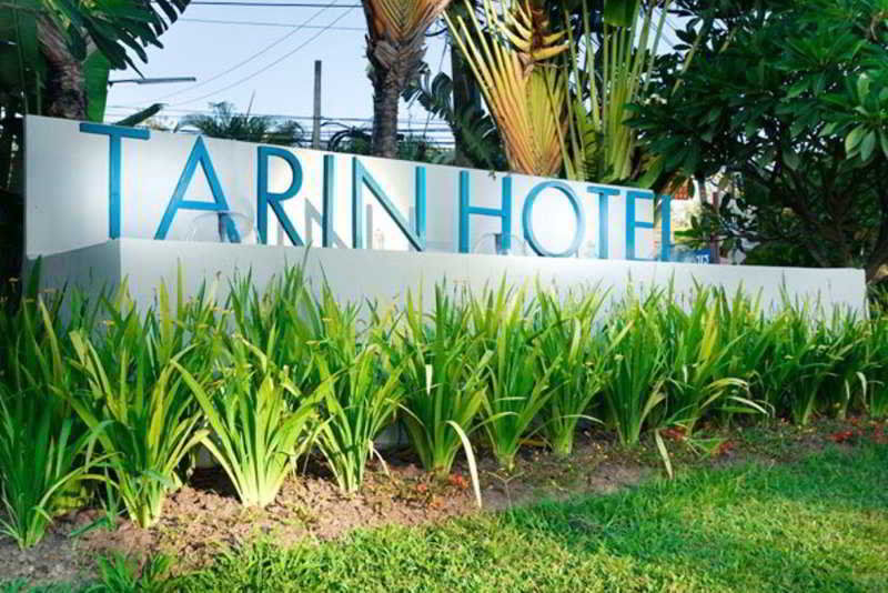 Tarin Hotel Chiang Mai Buitenkant foto